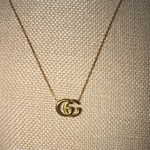 Gucci Gold Double G Pendant Necklace - Picture 3 of 6